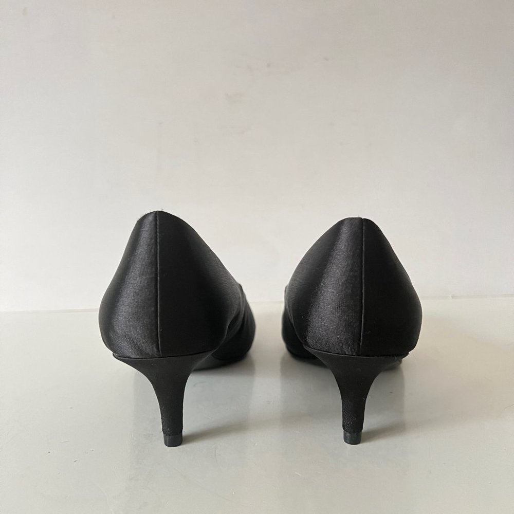 NEW LifeStride Satin Tonal Jewels Detail Cocktail Black Pump Shoes, Sz 7.5 M - Picture 12 of 16
